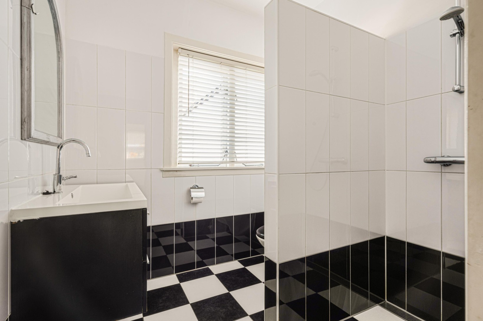 Hoekwoning te koop: Bisschop Bottemannestraat 4, Alkmaar