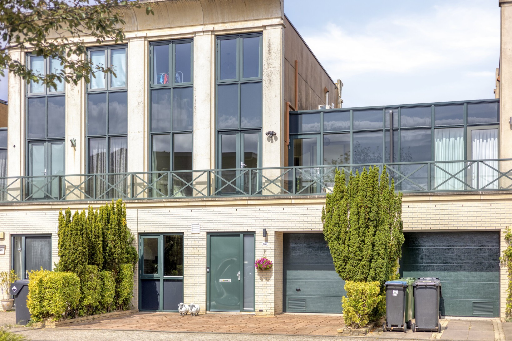 Tussenwoning te koop: Louis Couperusstraat 46, Alkmaar