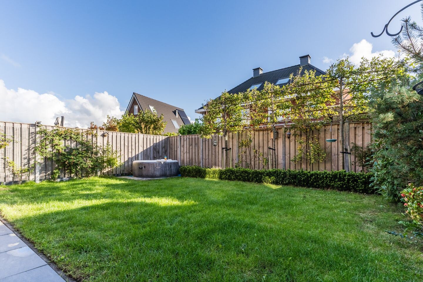 Twee-onder-één-kap te koop: Warsloot 8, Alkmaar