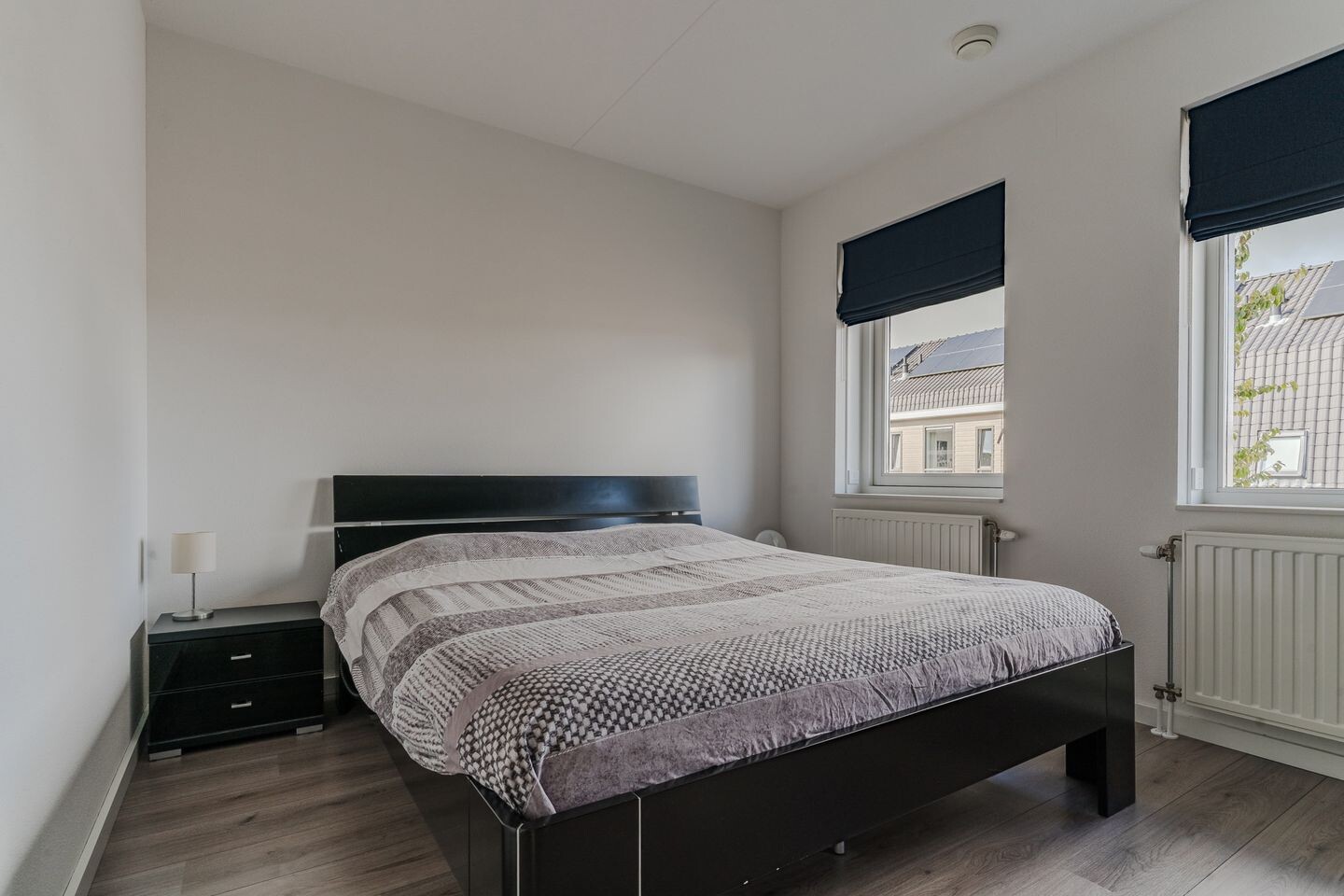 Twee-onder-één-kap te koop: Warsloot 8, Alkmaar