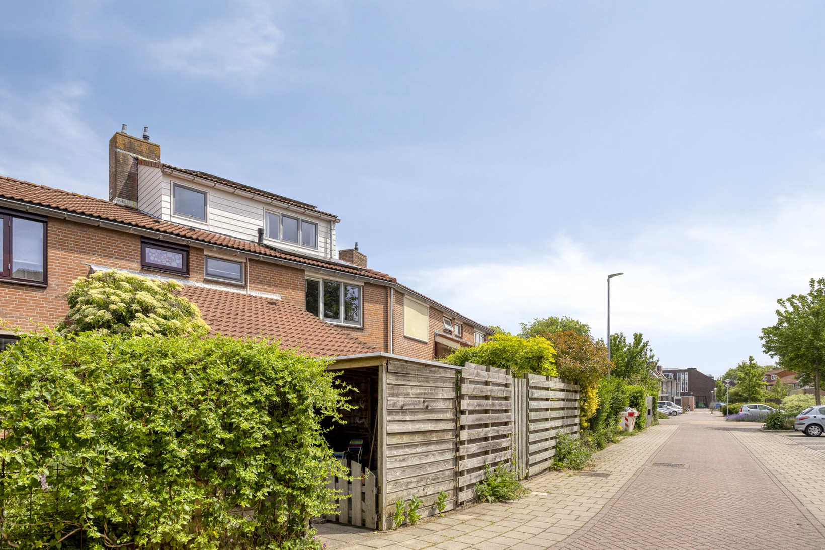 Tussenwoning te koop: Sonnenburg 10, Alkmaar