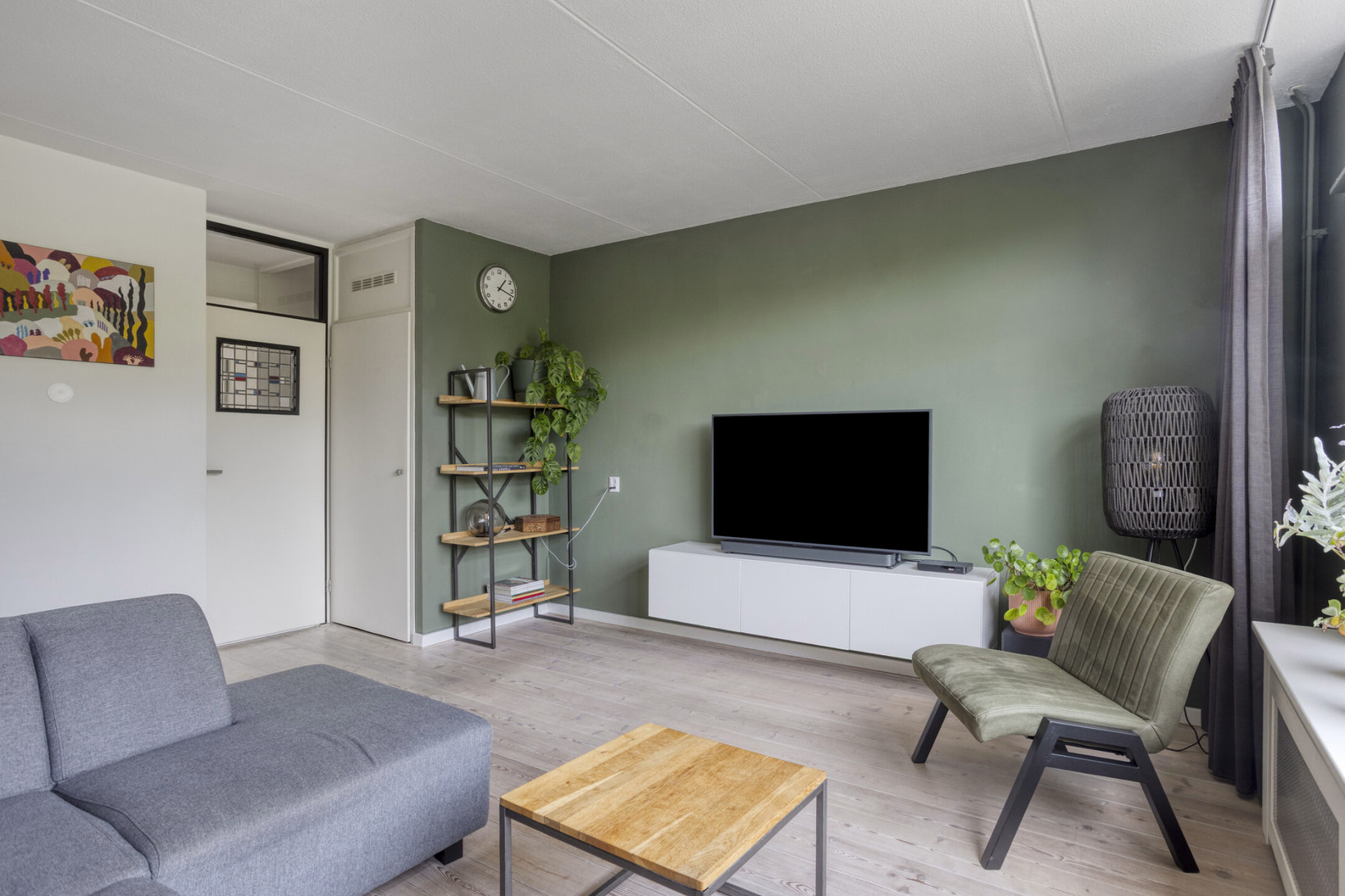 Tussenwoning te koop: Sonnenburg 10, Alkmaar