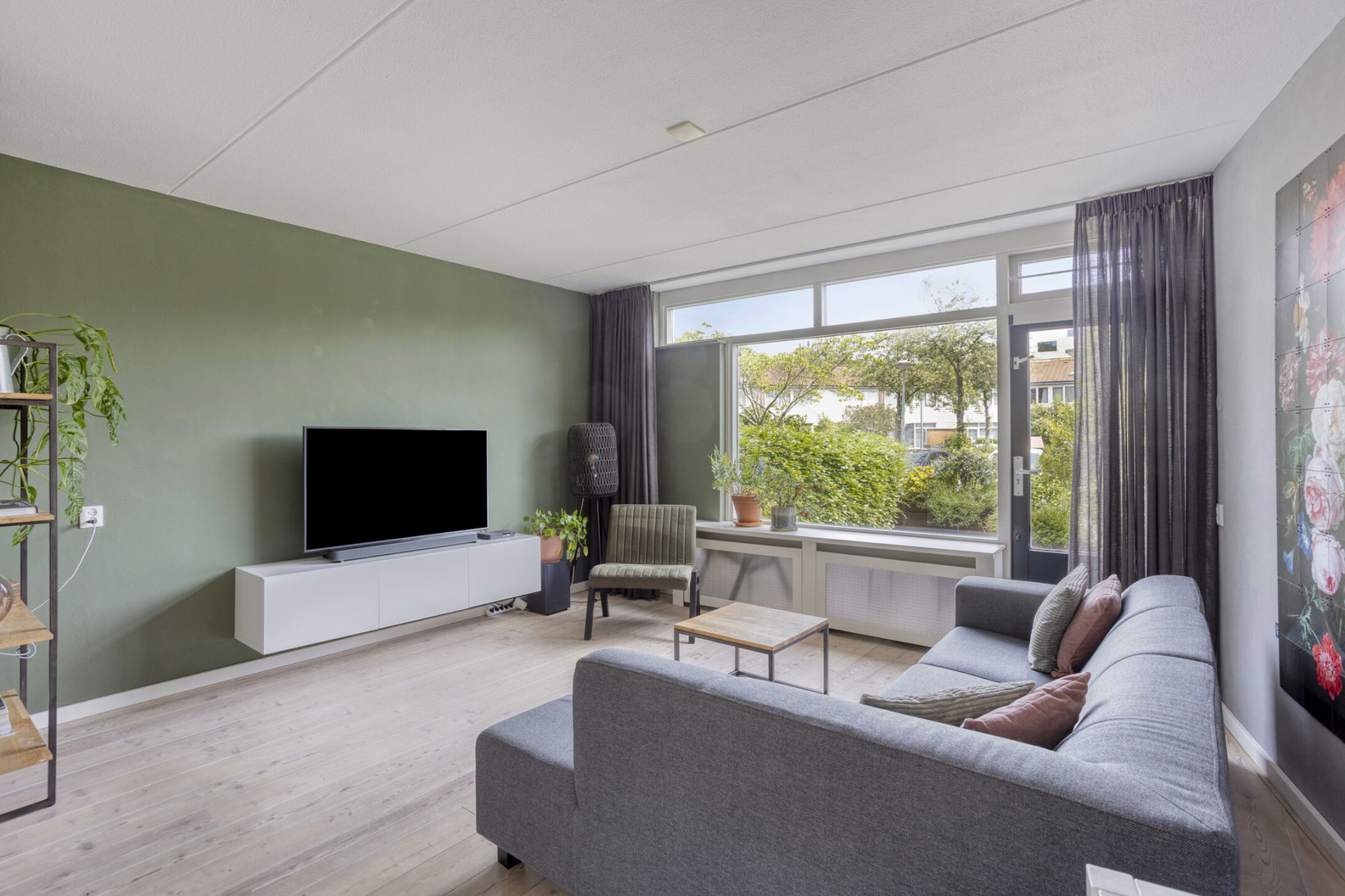Tussenwoning te koop: Sonnenburg 10, Alkmaar