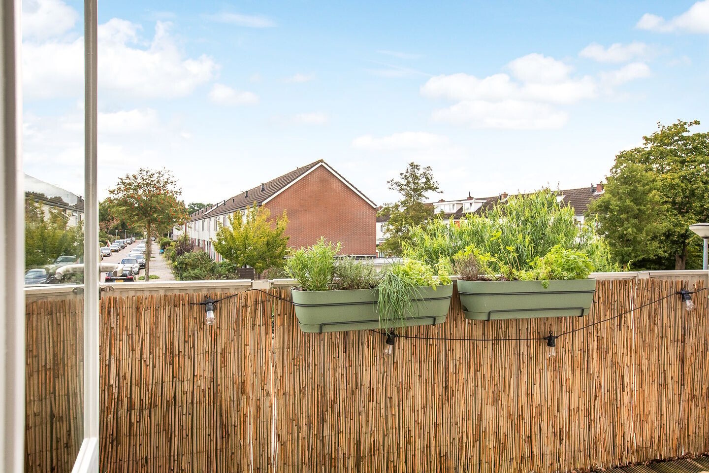 Tussenwoning te koop: Broekerwaard 60, Alkmaar