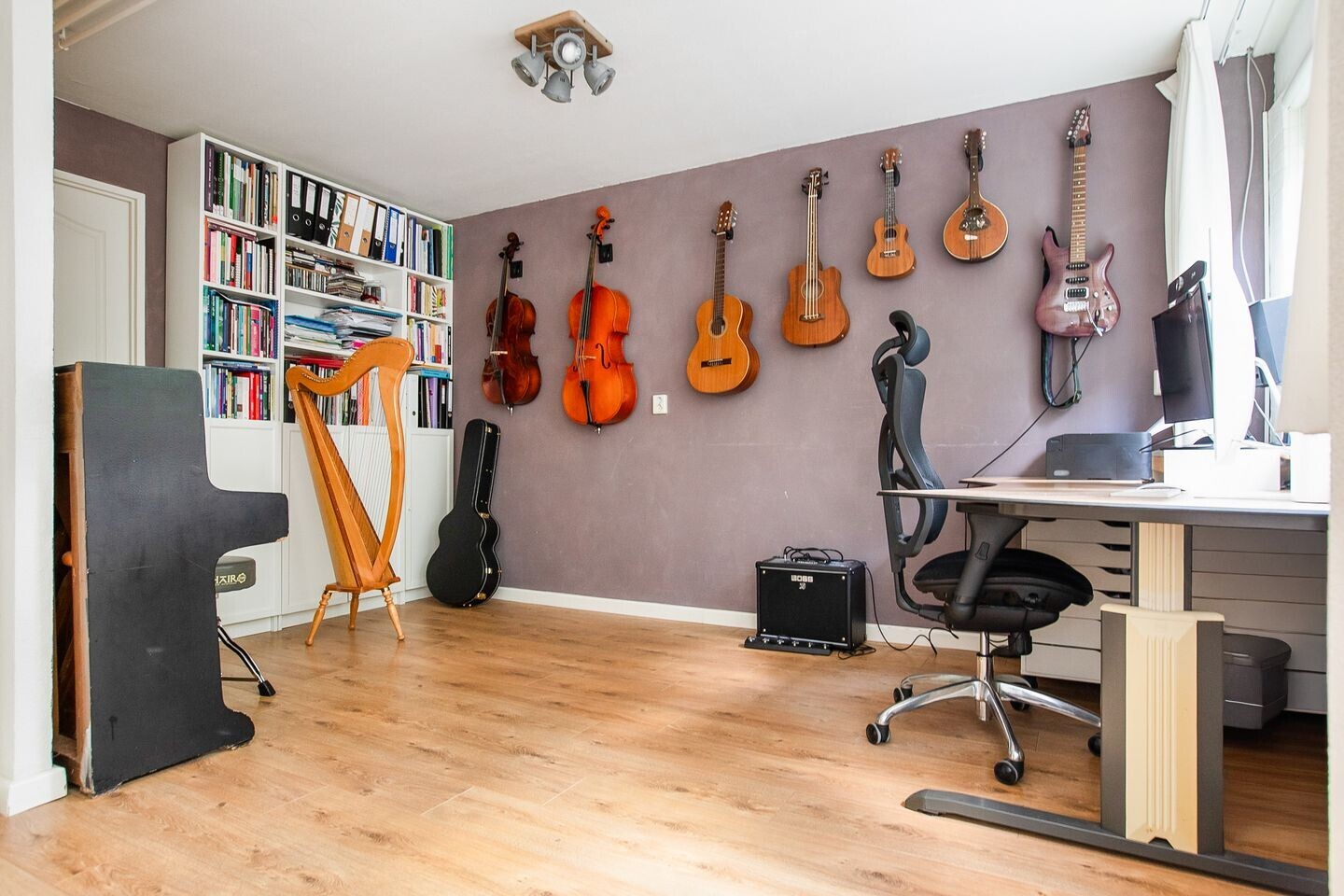 Tussenwoning te koop: Broekerwaard 60, Alkmaar