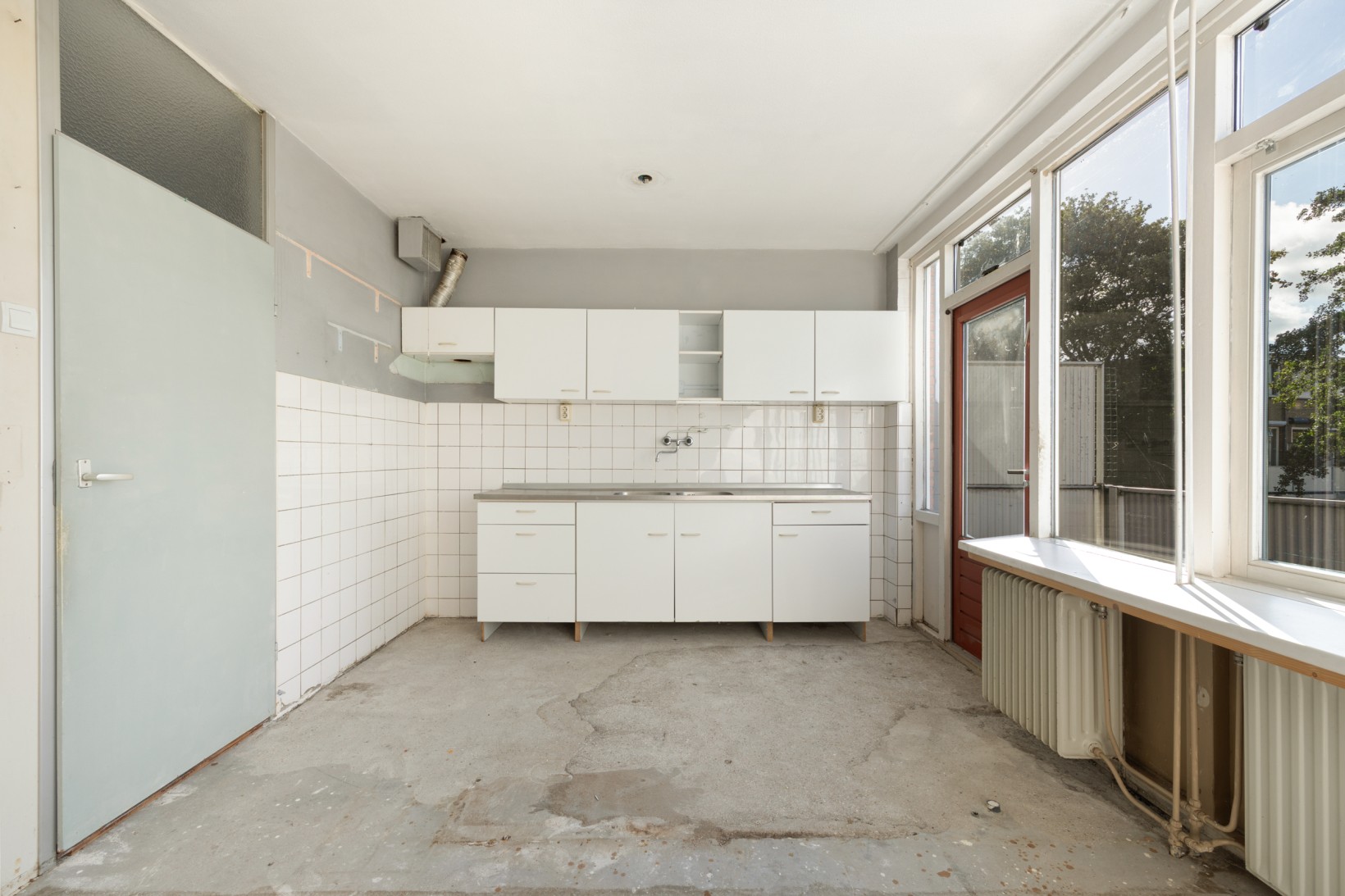 Tussenwoning te koop: Broekerwaard 146, Alkmaar