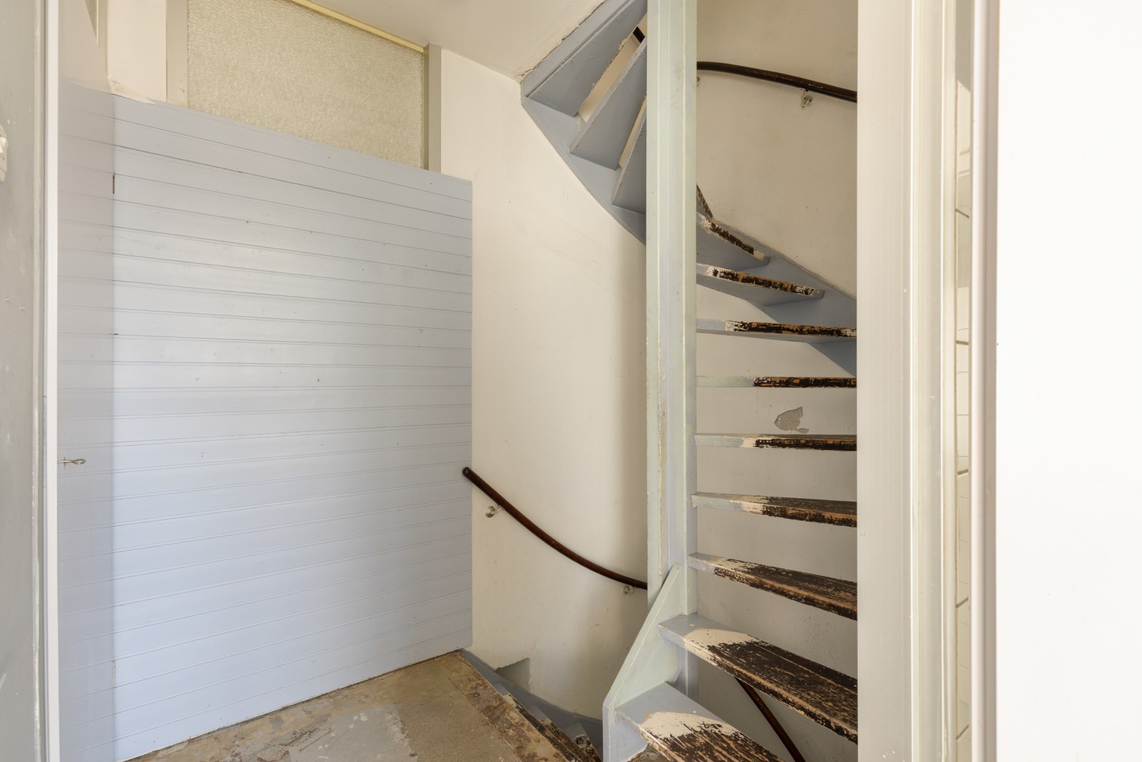 Tussenwoning te koop: Broekerwaard 146, Alkmaar