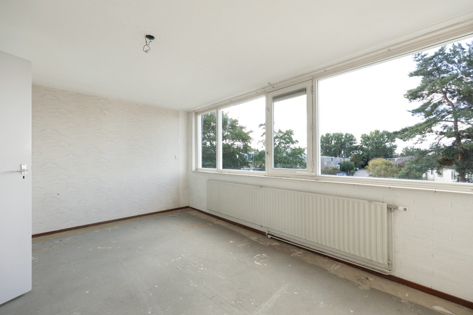 Tussenwoning te koop: Broekerwaard 146, Alkmaar