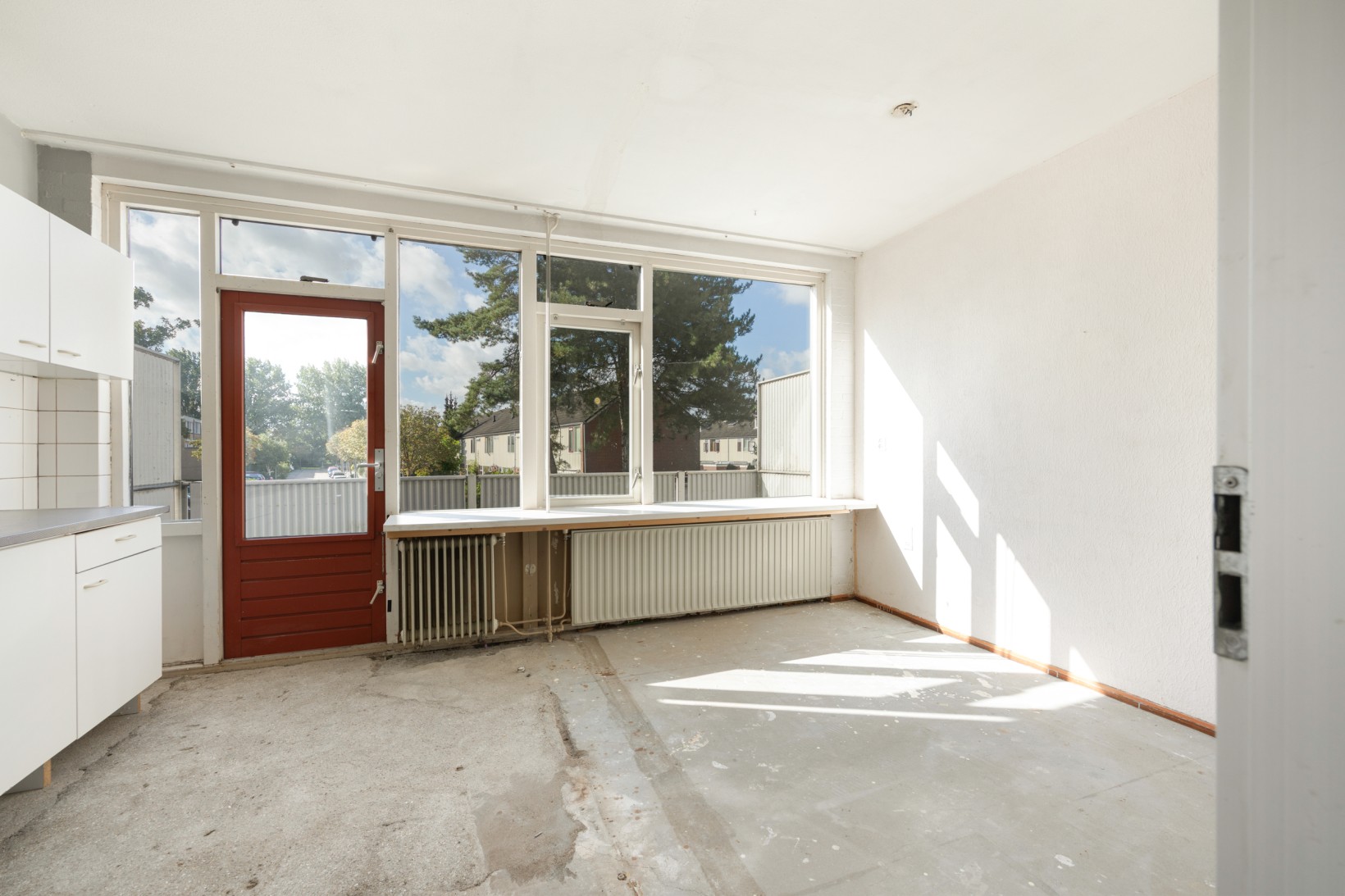 Tussenwoning te koop: Broekerwaard 146, Alkmaar