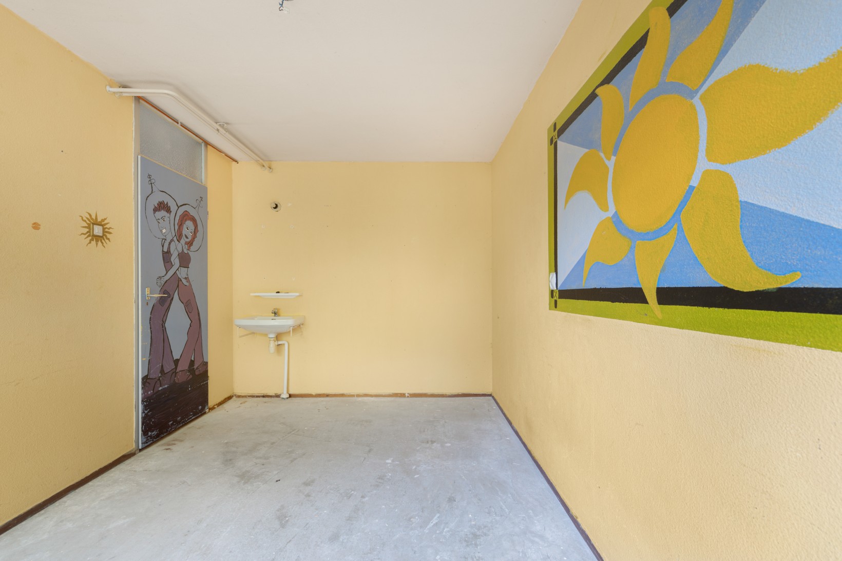 Tussenwoning te koop: Broekerwaard 146, Alkmaar