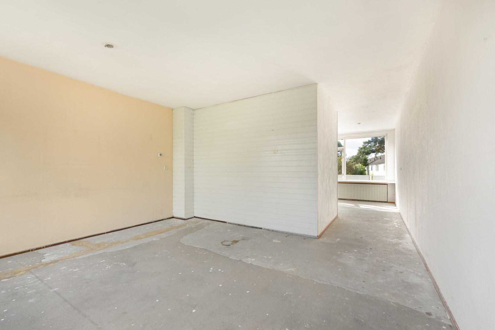 Tussenwoning te koop: Broekerwaard 146, Alkmaar