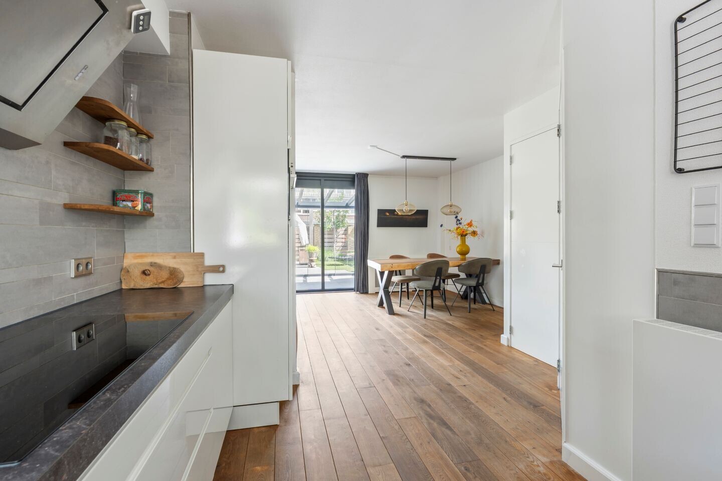 Tussenwoning te koop: Vennewaard 320, Alkmaar