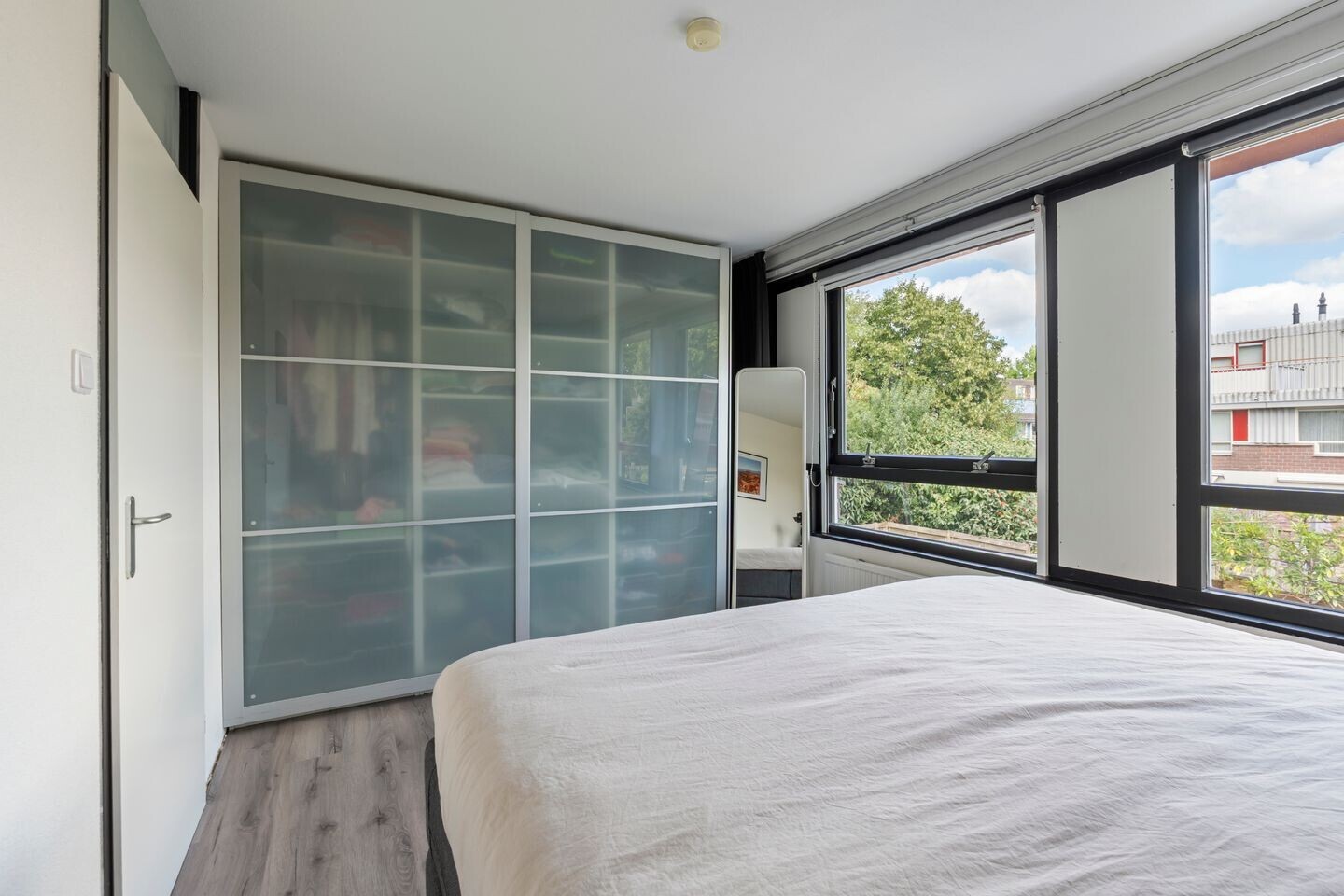 Tussenwoning te koop: Vennewaard 320, Alkmaar