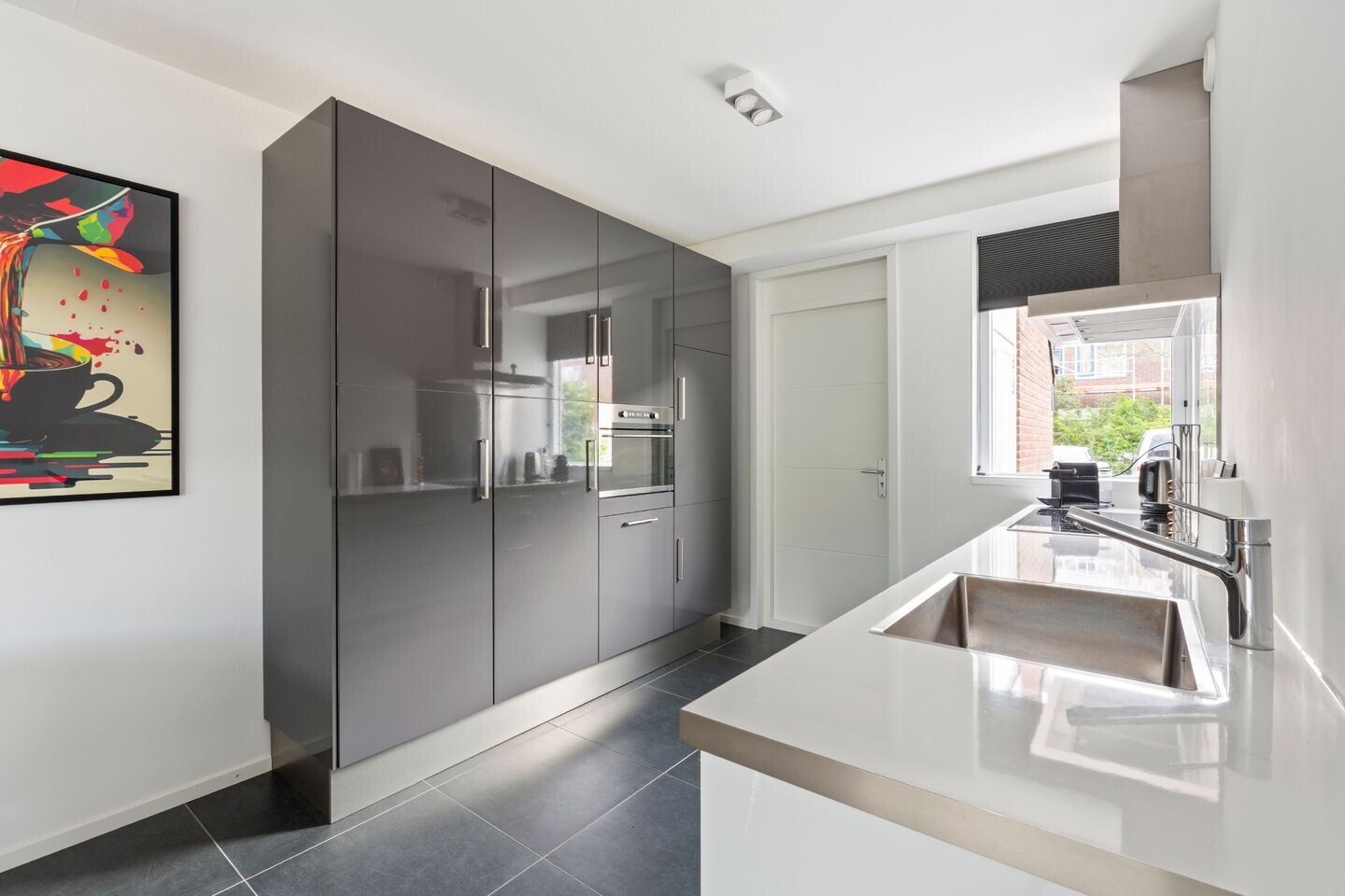 Tussenwoning te koop: Vlietwaard 150, Alkmaar