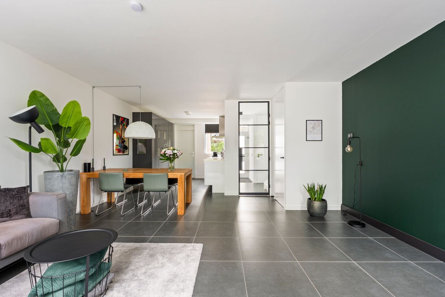 Tussenwoning te koop: Vlietwaard 150, Alkmaar