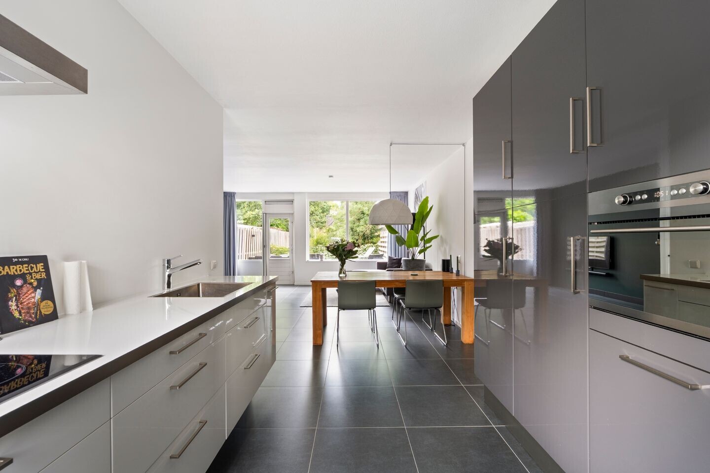 Tussenwoning te koop: Vlietwaard 150, Alkmaar