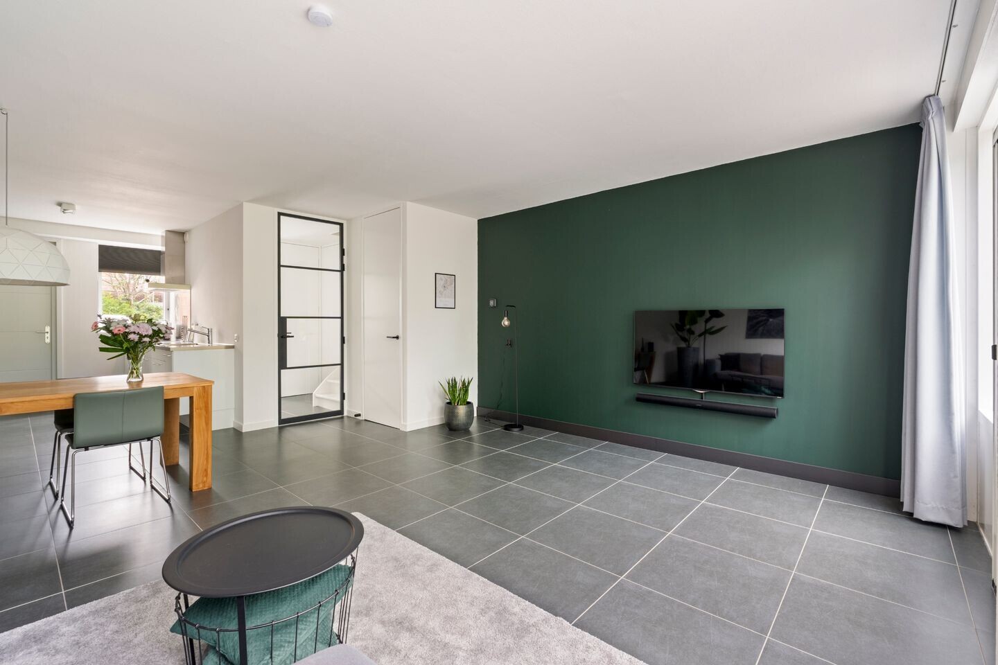 Tussenwoning te koop: Vlietwaard 150, Alkmaar