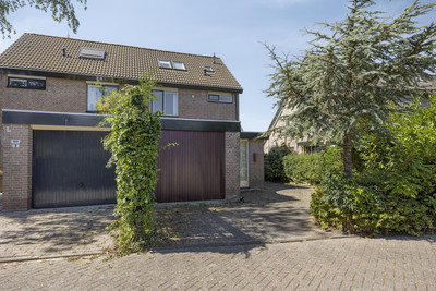 Huis te koop Valkenierstraat 2-A
