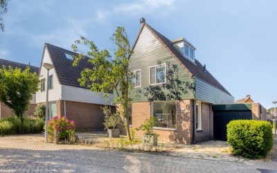 Valkenierstraat 37