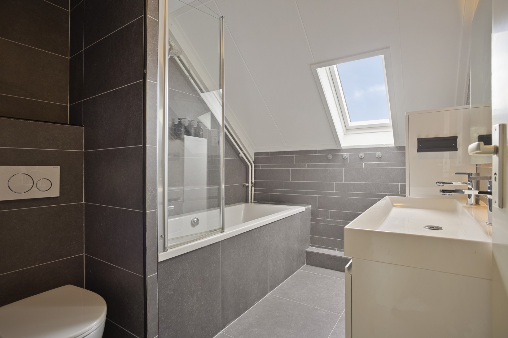 Tussenwoning te koop: Havikweg 1, Alkmaar