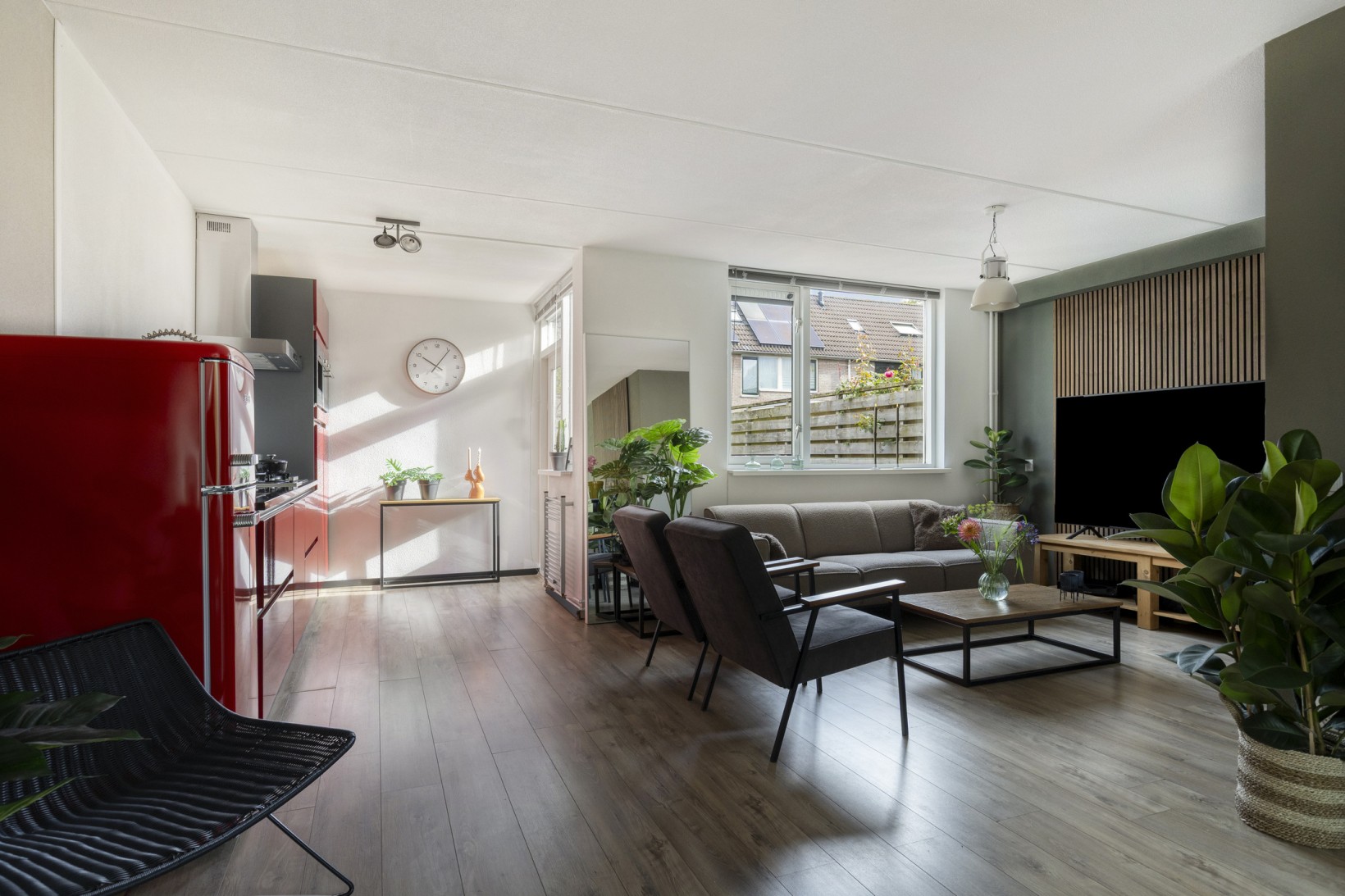 Tussenwoning te koop: Normandiëstraat 145, Alkmaar