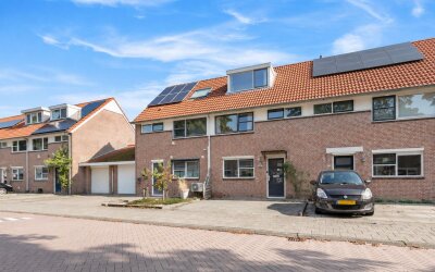 Suze Groenewegstraat 14