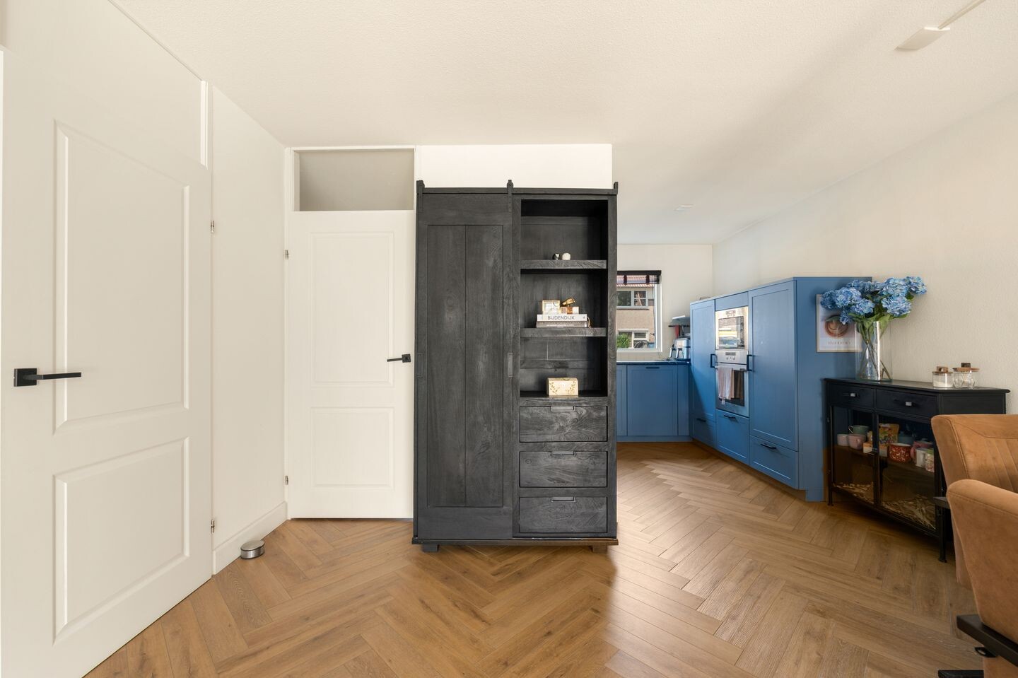 Tussenwoning te koop: Suze Groenewegstraat 14, Alkmaar