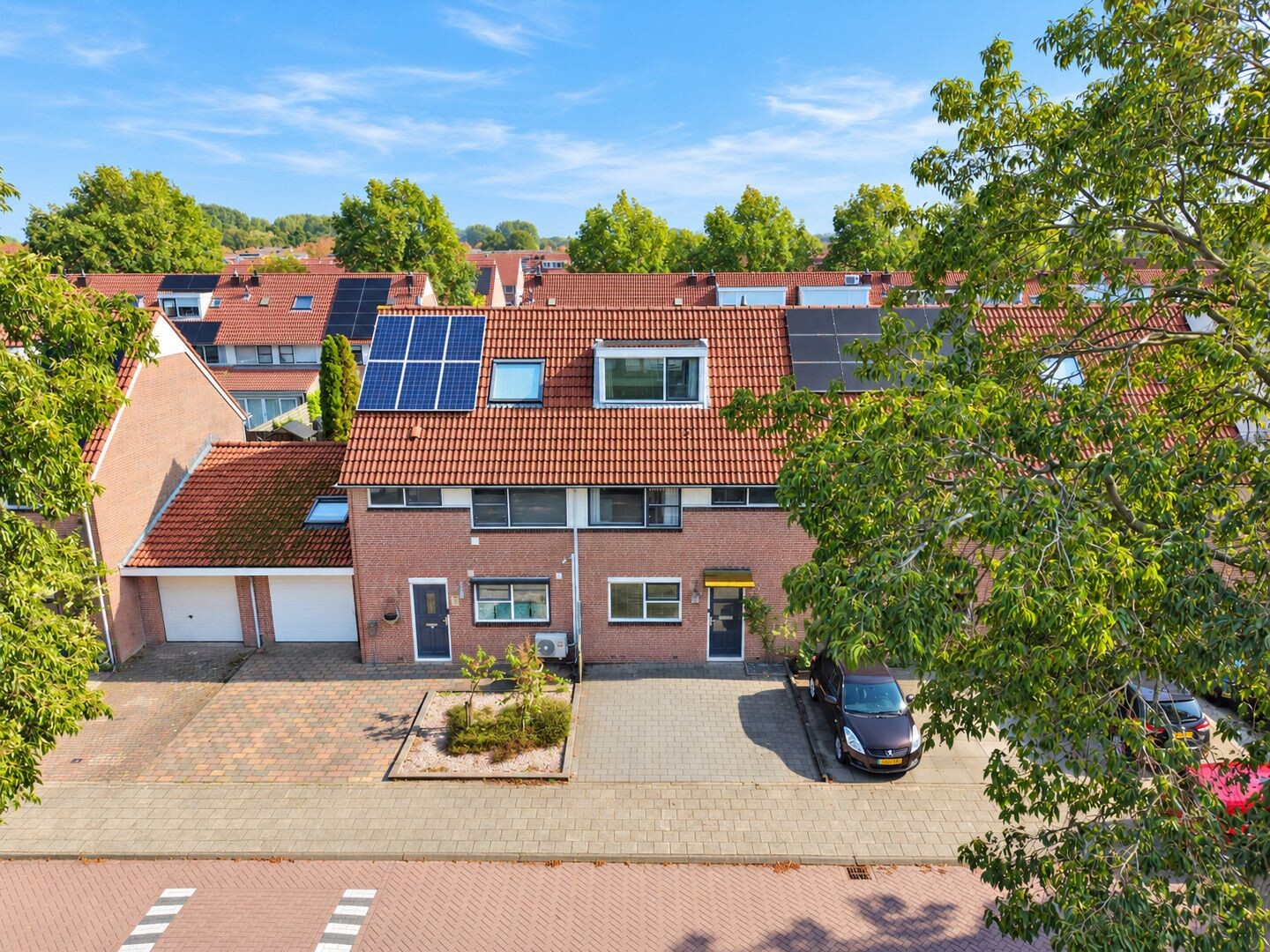 Tussenwoning te koop: Suze Groenewegstraat 14, Alkmaar