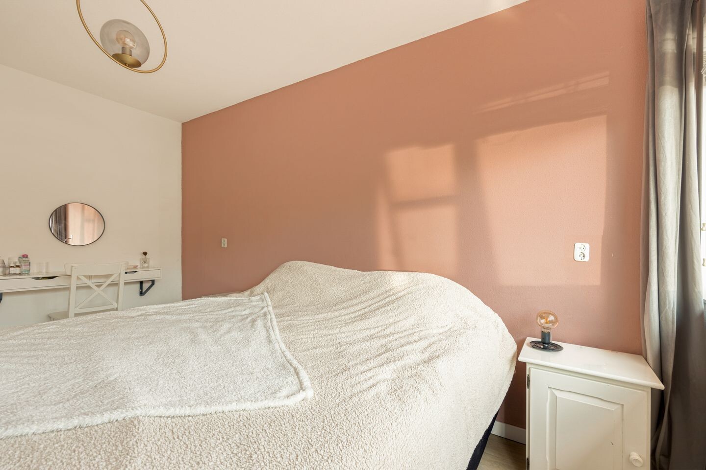 Tussenwoning te koop: Suze Groenewegstraat 14, Alkmaar