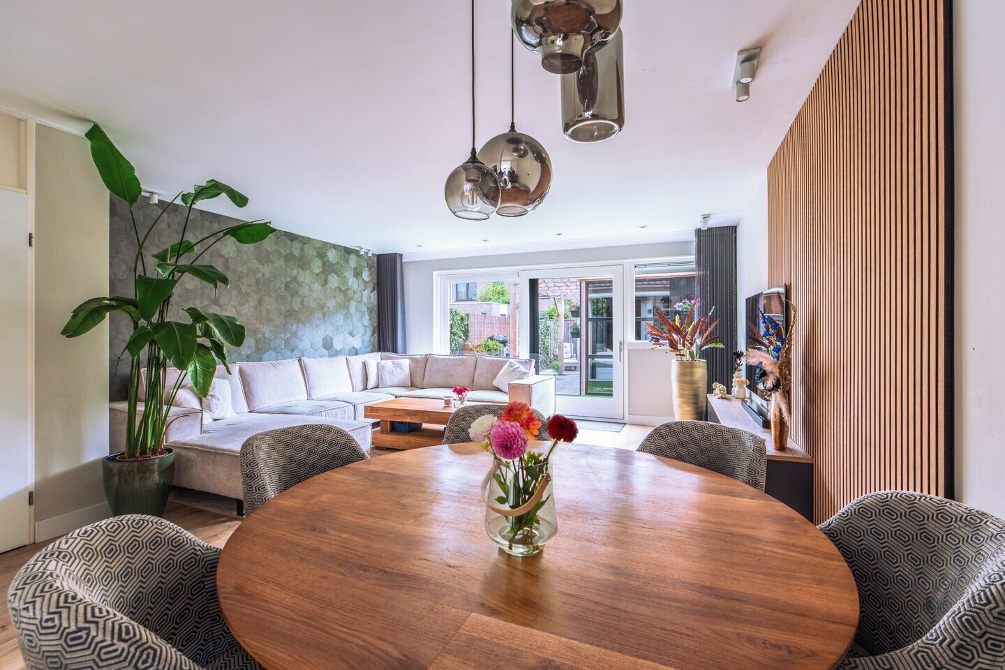Tussenwoning te koop: G.h.hoijtinkstraat 129, Alkmaar