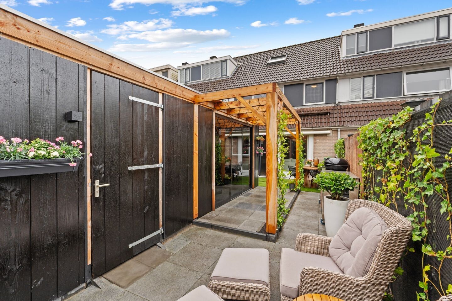 Tussenwoning te koop: G.h.hoijtinkstraat 129, Alkmaar