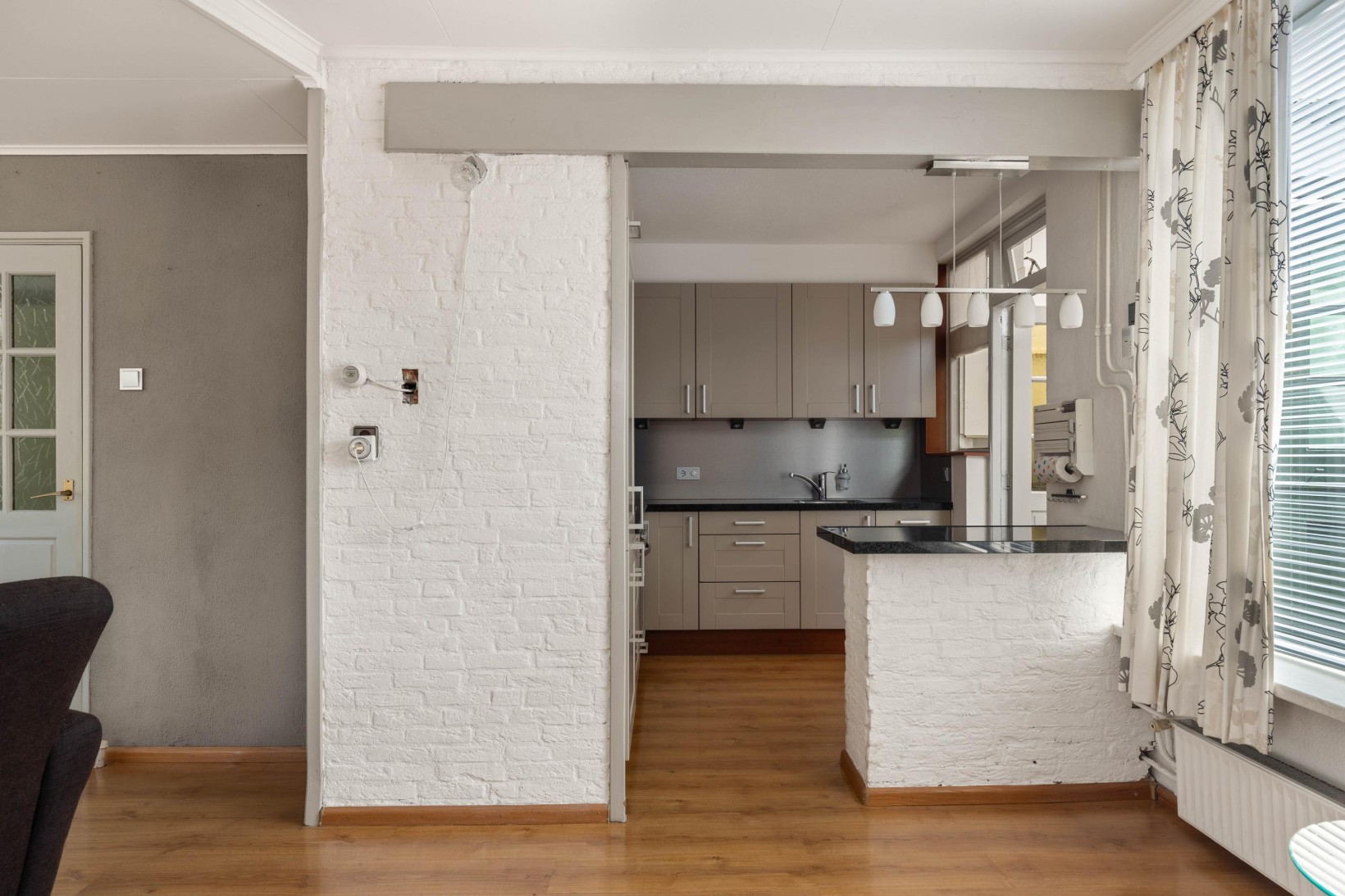 Hoekwoning te koop: Sparrenlaan 8, Oudorp