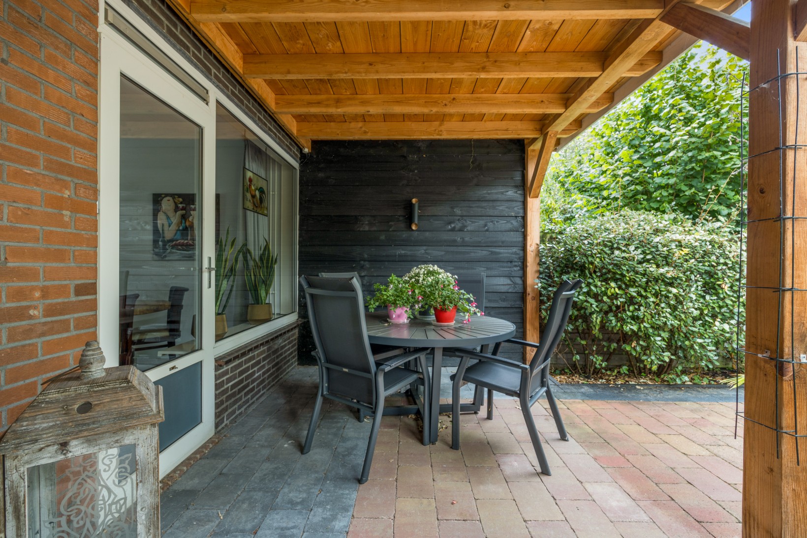 Tussenwoning te koop: Essenlaan 16, Oudorp
