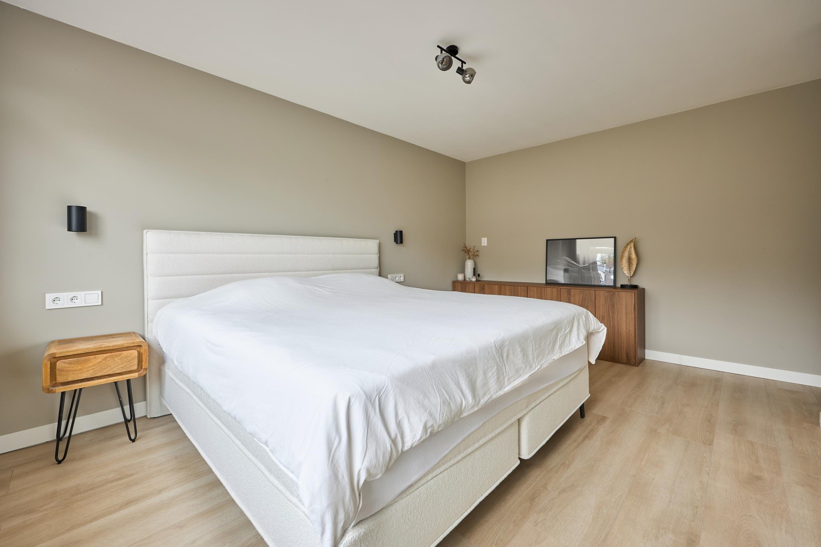 Tussenwoning te koop: Ceresstraat 24, Oudorp