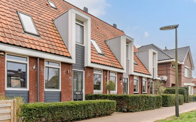 Wachtdeur 10