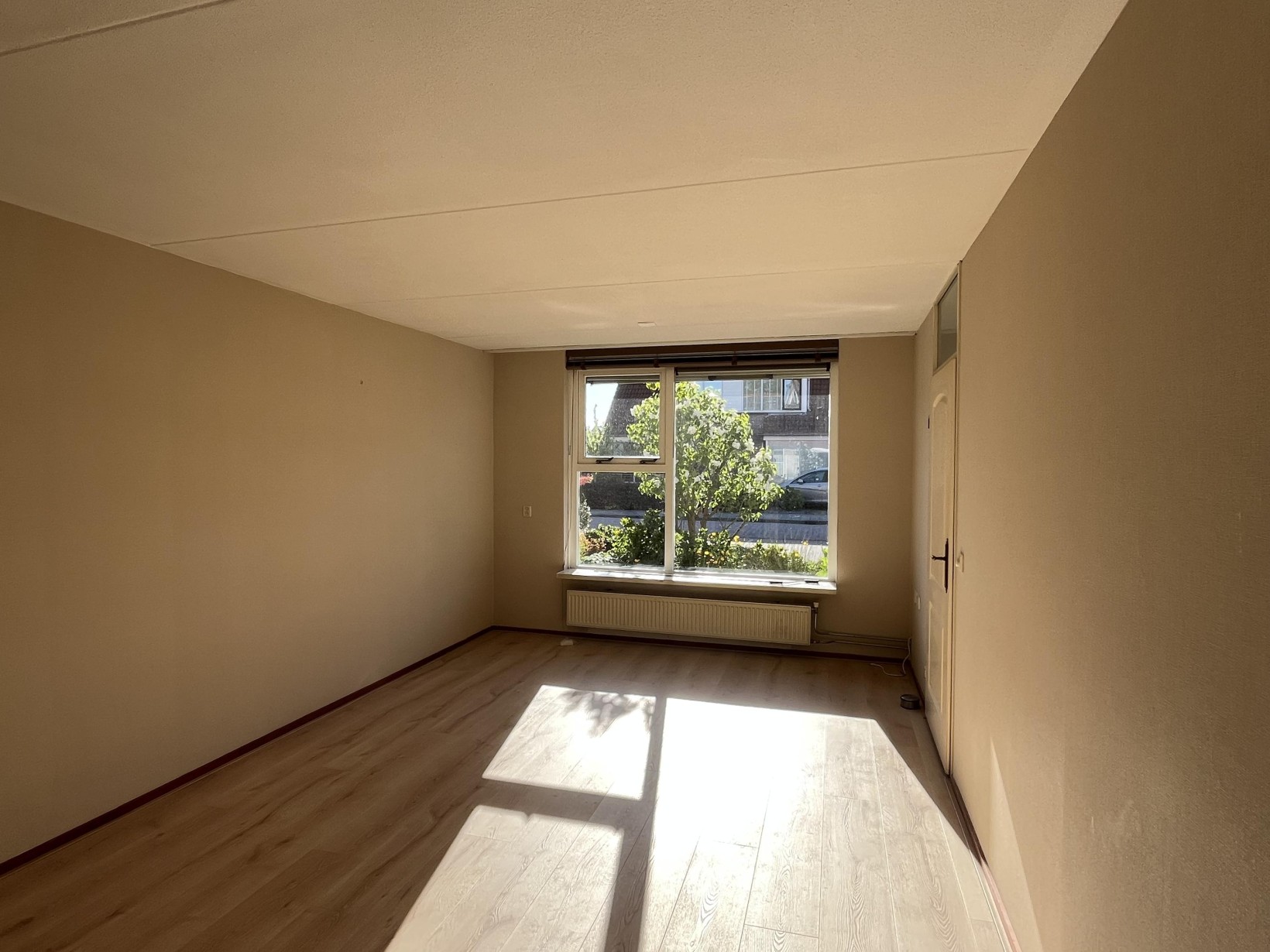 Tussenwoning te koop: Morgen 27, Stompetoren
