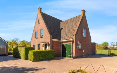 De Eendracht 13