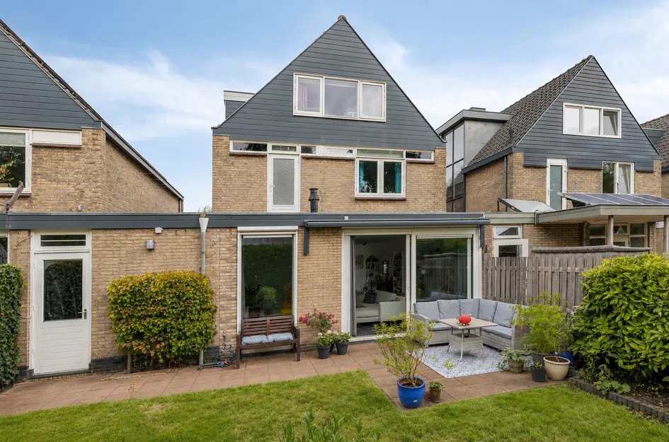 Tussenwoning te koop: Munnickenhof 20, Heiloo