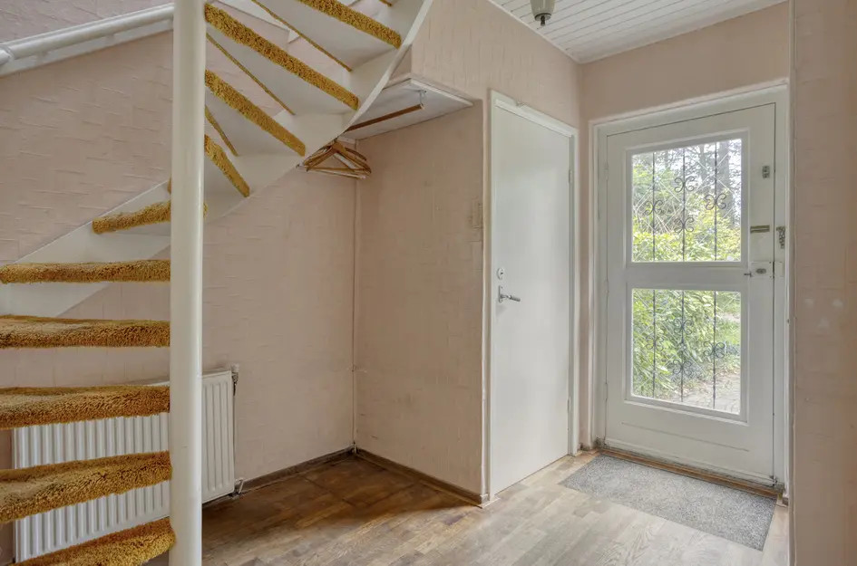 Twee-onder-één-kap te koop: Spoorlaan 13, Heiloo