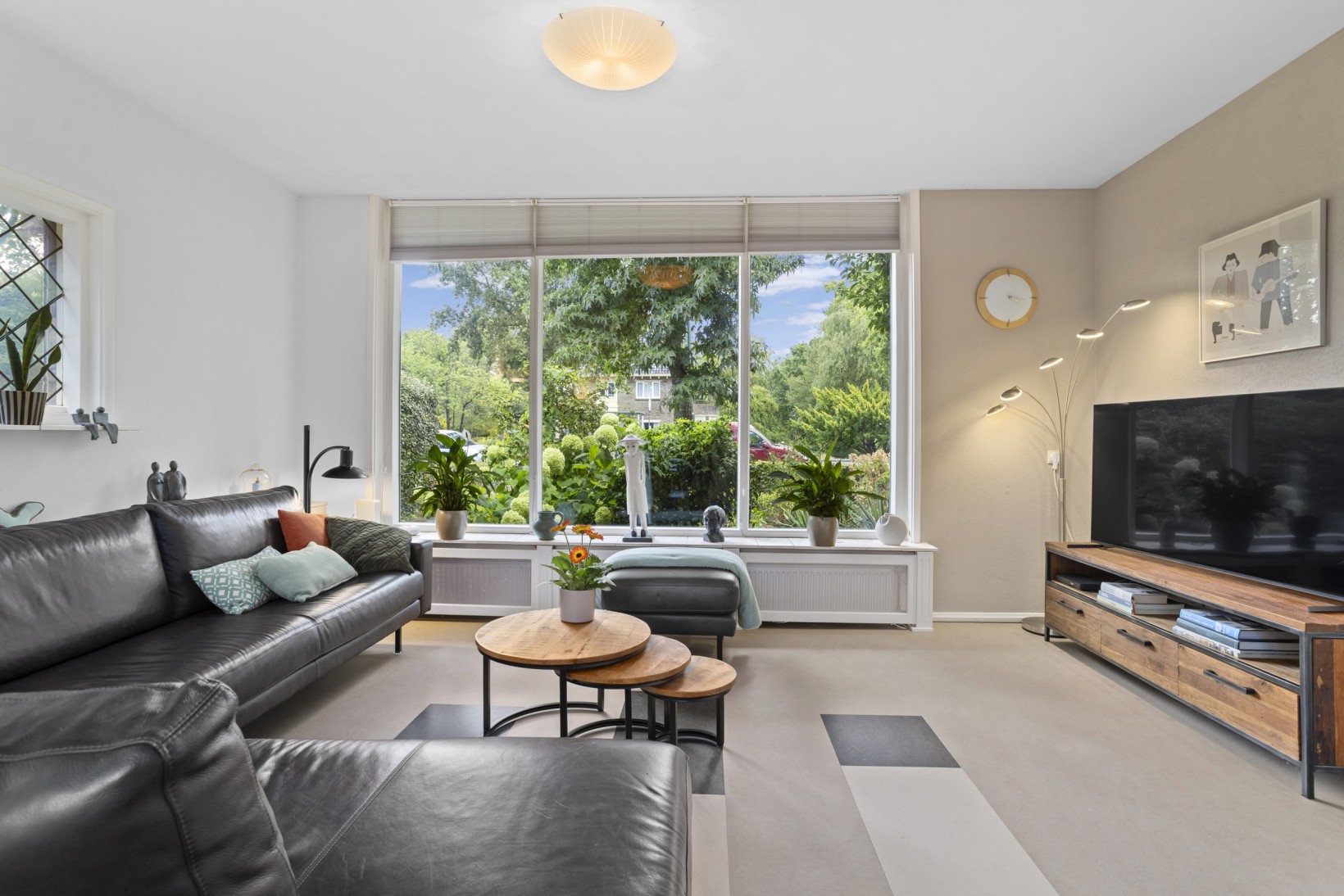 Twee-onder-één-kap te koop: Kennemerstraatweg 221, Heiloo