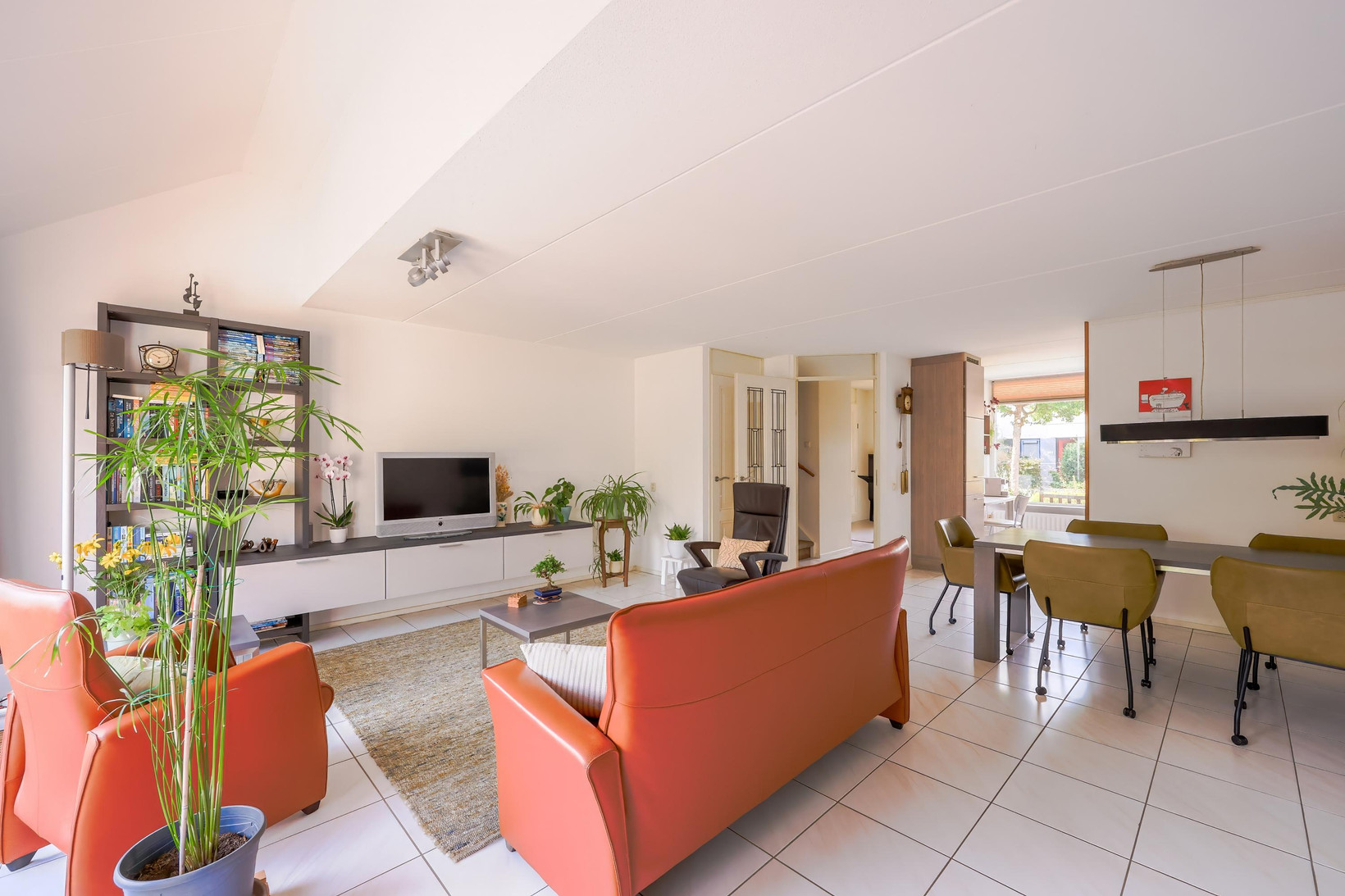 Hoekwoning te koop: De Sonneveld 15, Heiloo