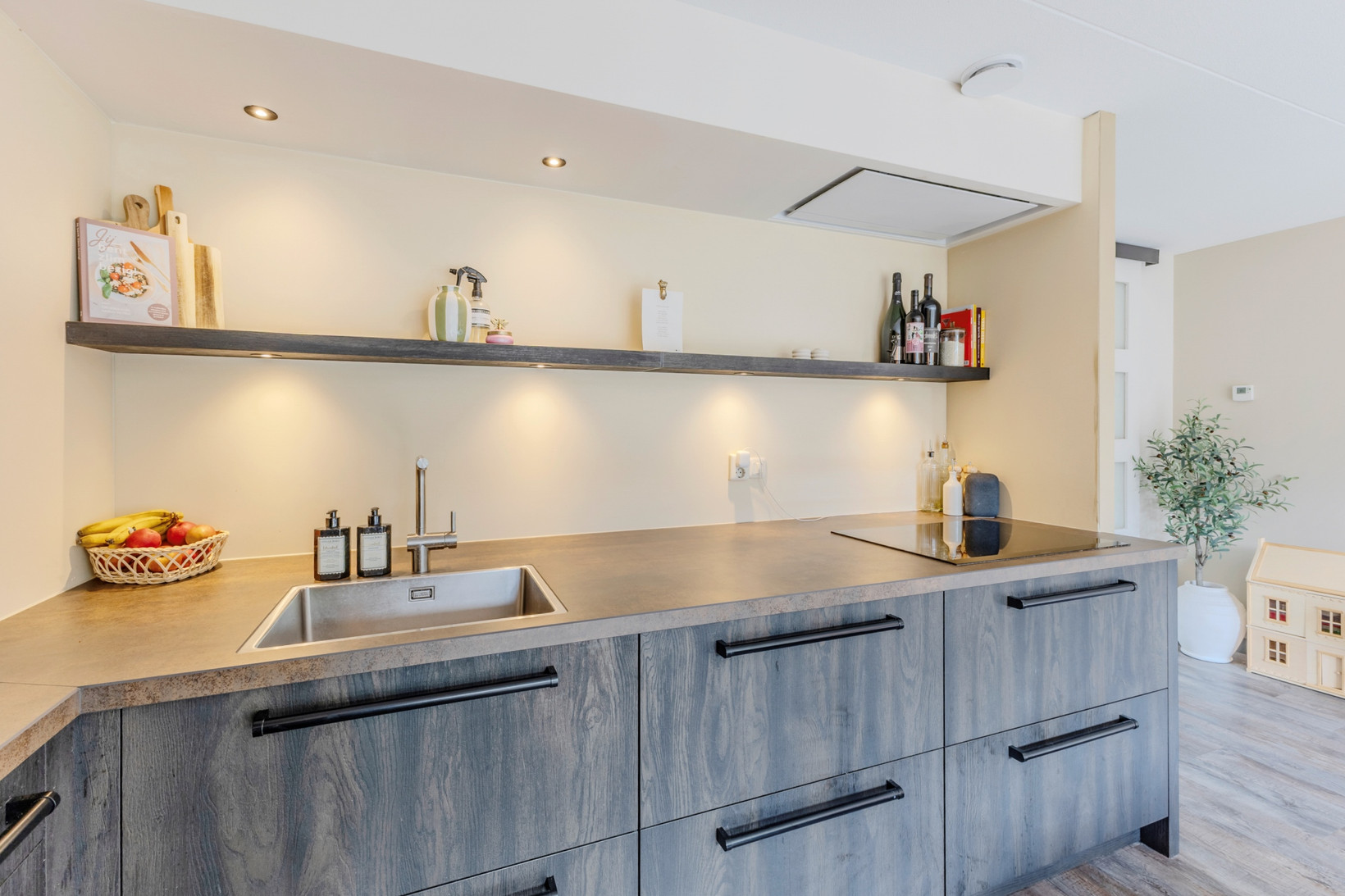 Appartement te koop: Wethouder Tomsonbos 63, Heiloo