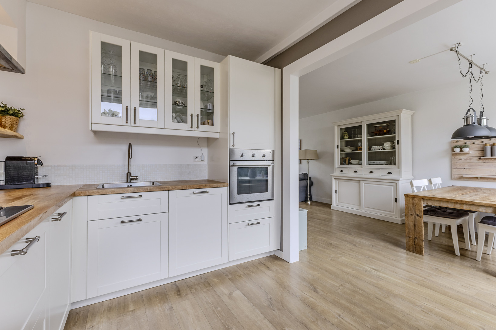 Tussenwoning te koop: Vrieswijk 55, Heiloo
