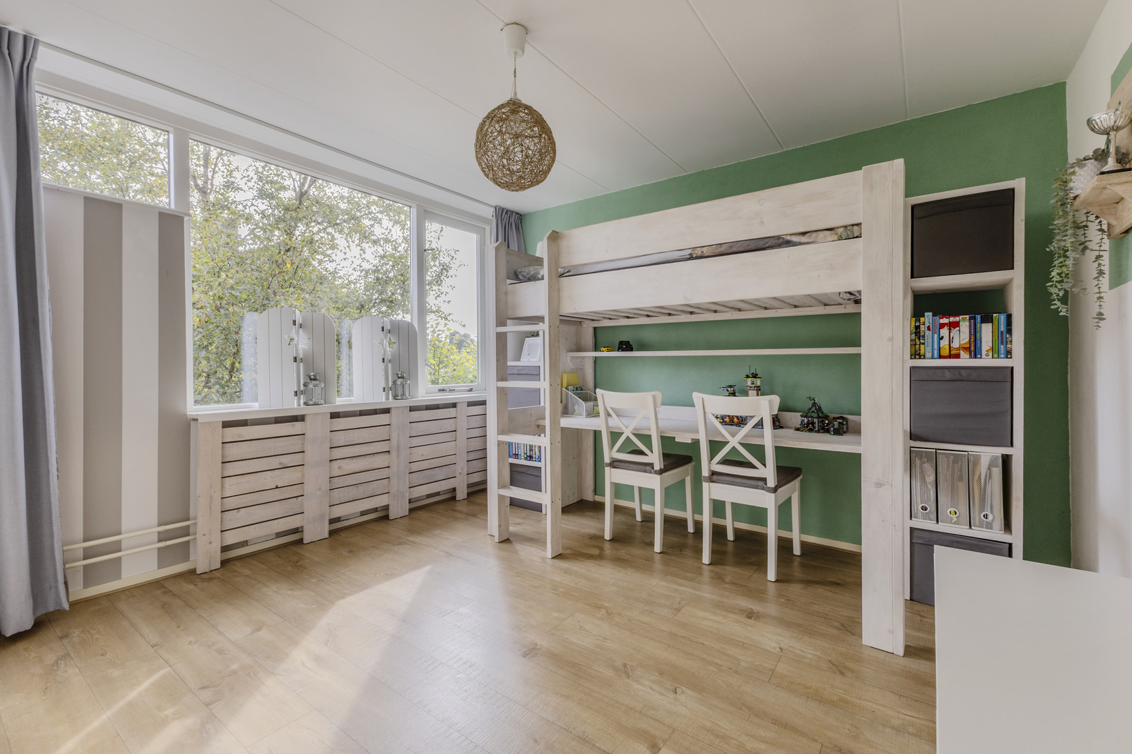 Tussenwoning te koop: Vrieswijk 55, Heiloo