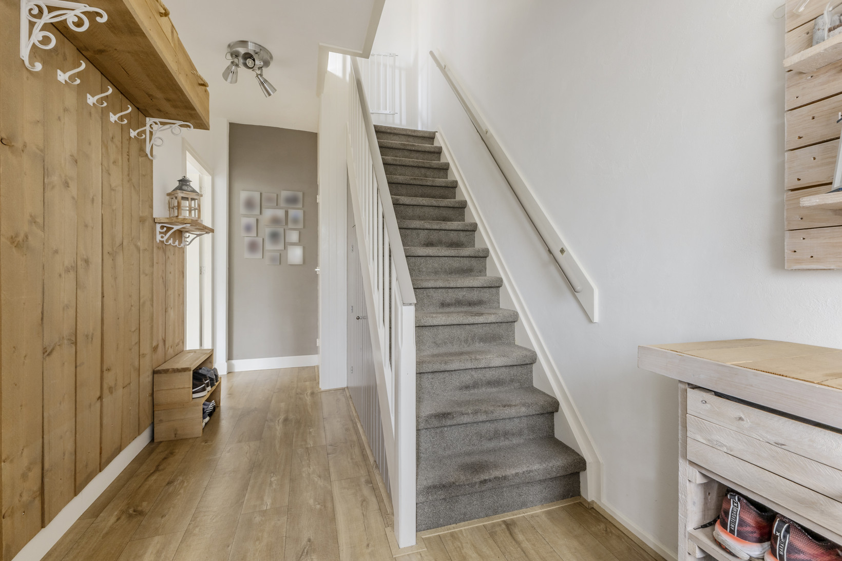 Tussenwoning te koop: Vrieswijk 55, Heiloo