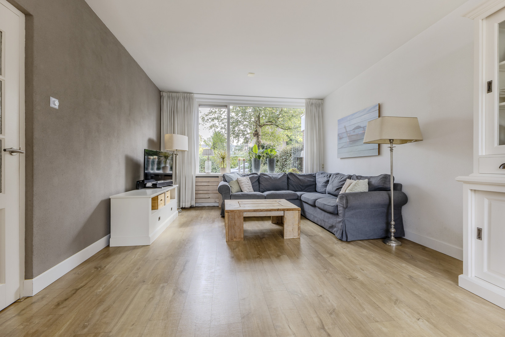 Tussenwoning te koop: Vrieswijk 55, Heiloo