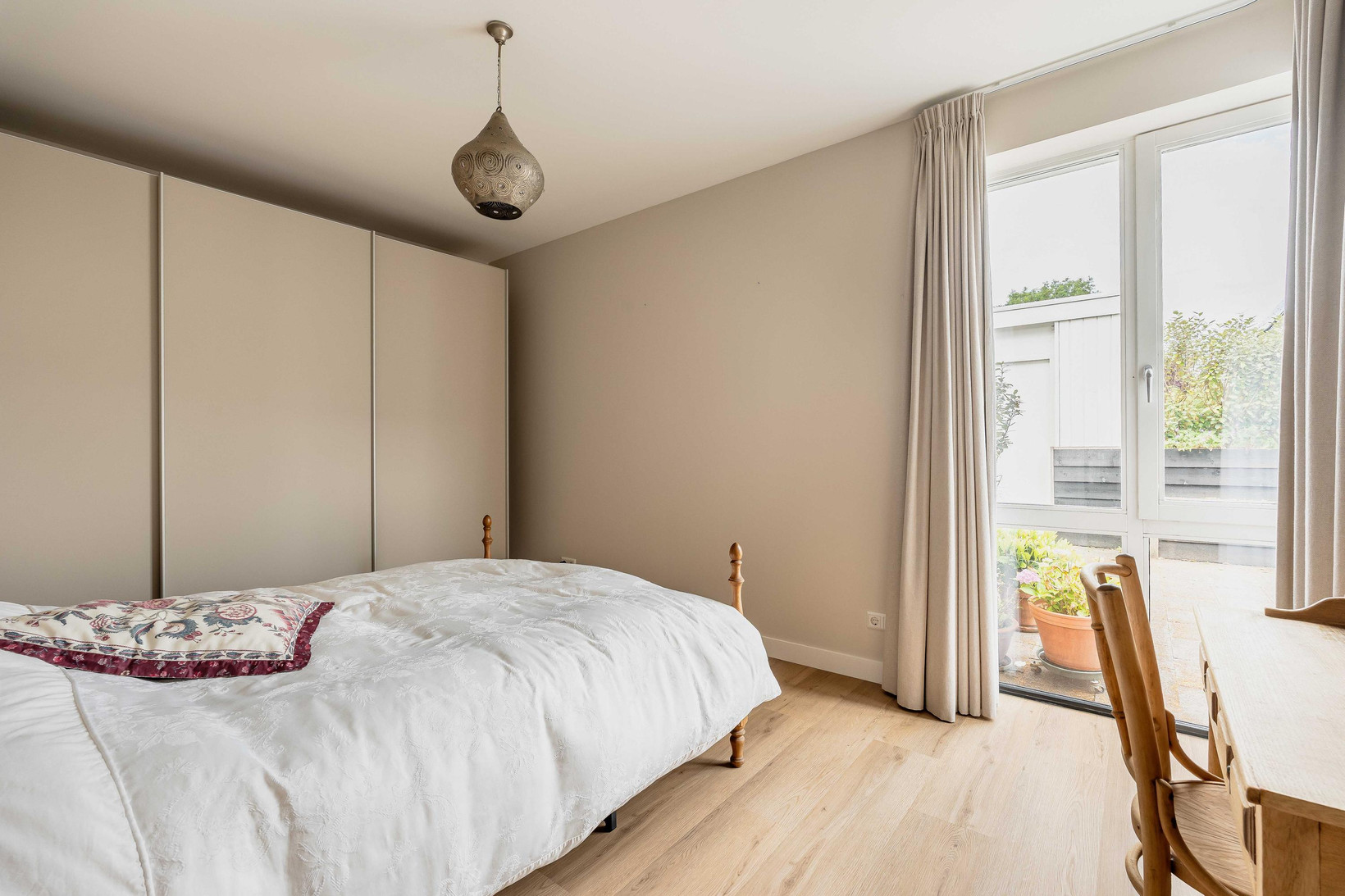Tussenwoning te koop: Spiegellaan 12, Heiloo