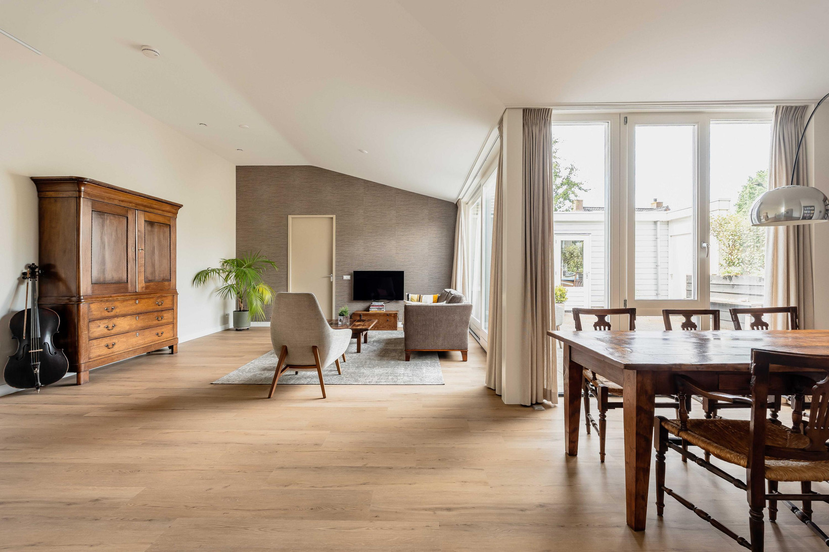Tussenwoning te koop: Spiegellaan 12, Heiloo