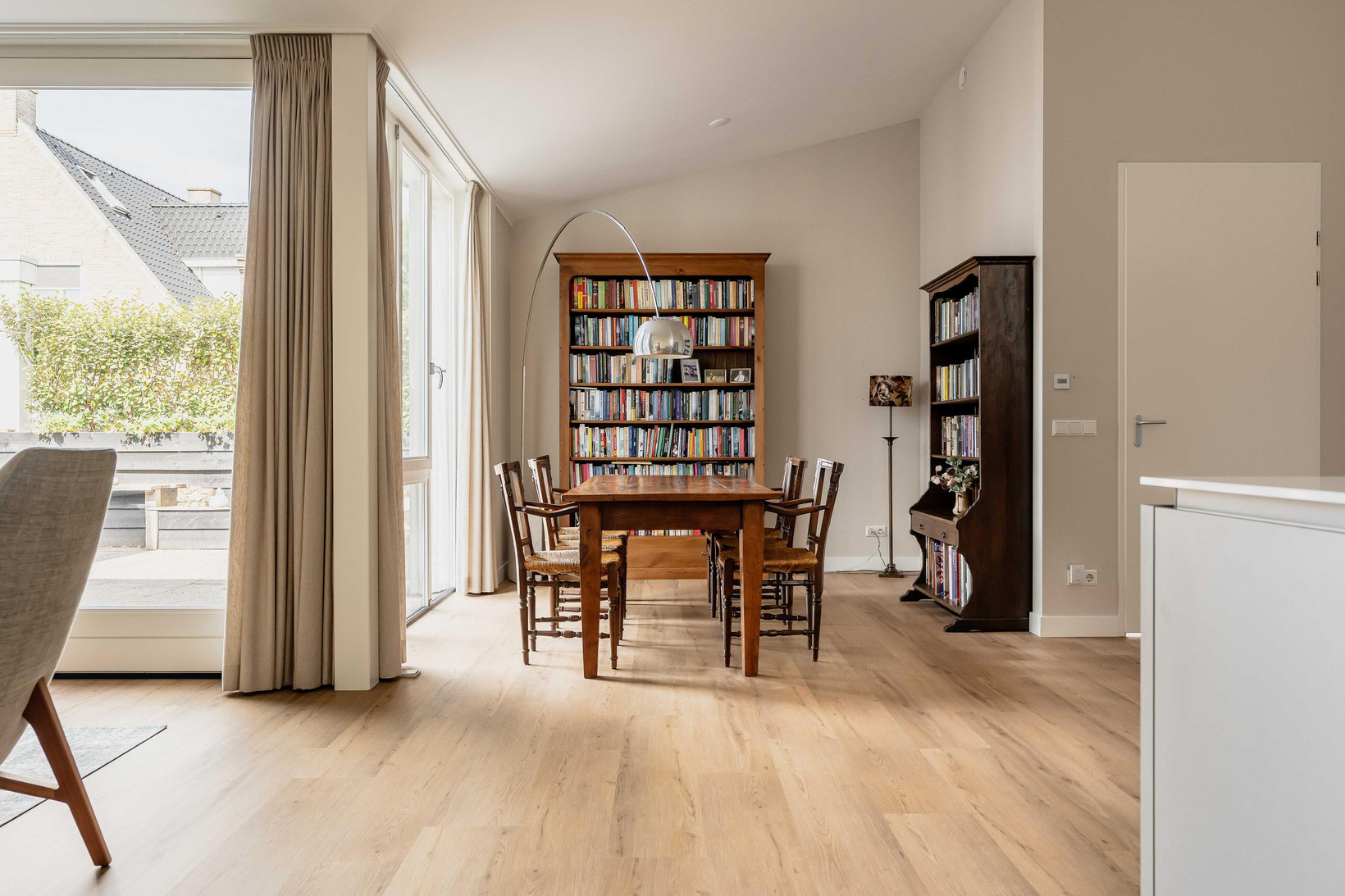 Tussenwoning te koop: Spiegellaan 12, Heiloo