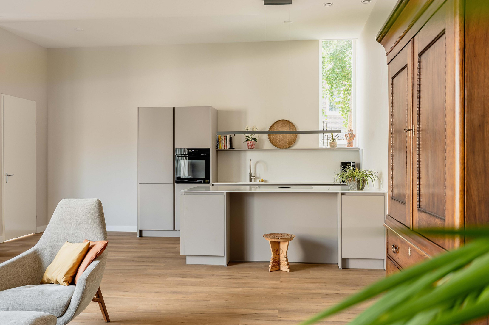 Tussenwoning te koop: Spiegellaan 12, Heiloo